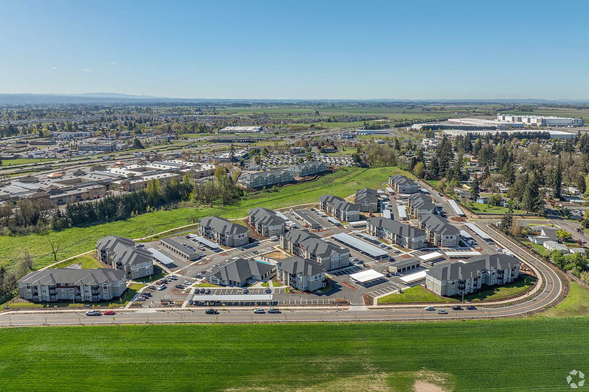 Woodburn Apartment: 2100 Arney Lane NE