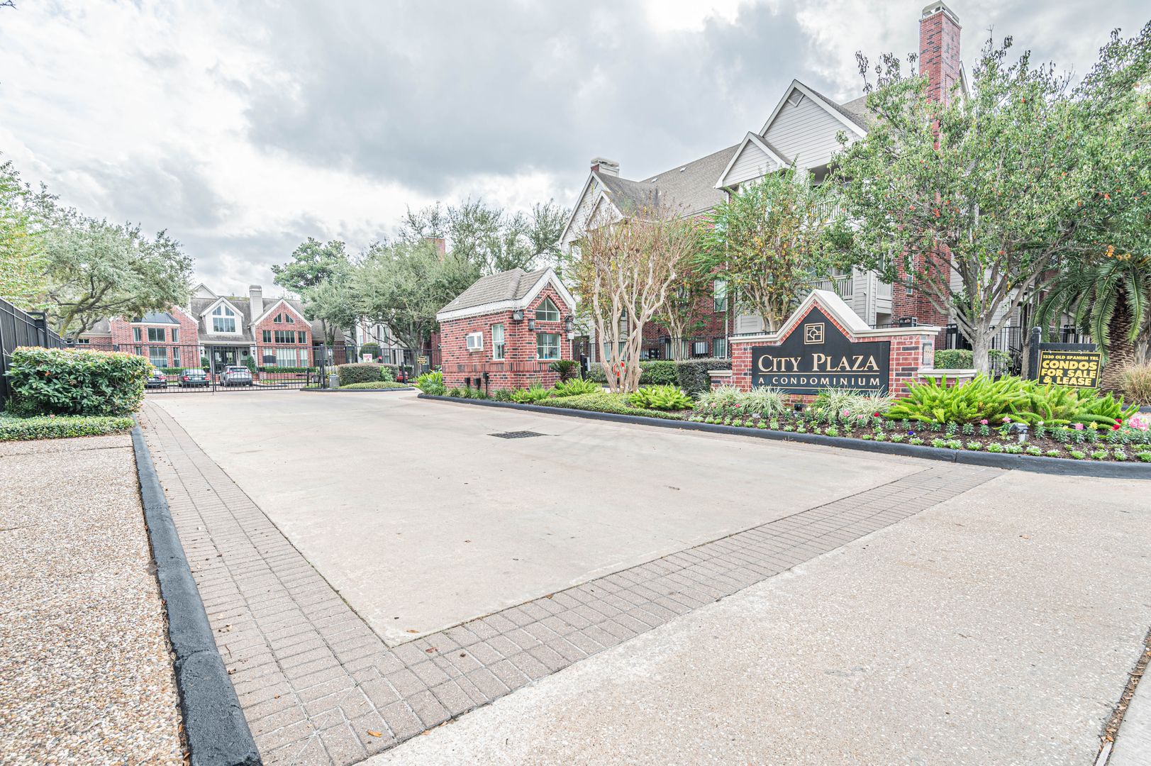 Houston House: 1330 Old Spanish Trail, #3107