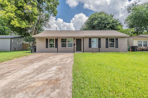 5407 Thrush Dr. – photo 1