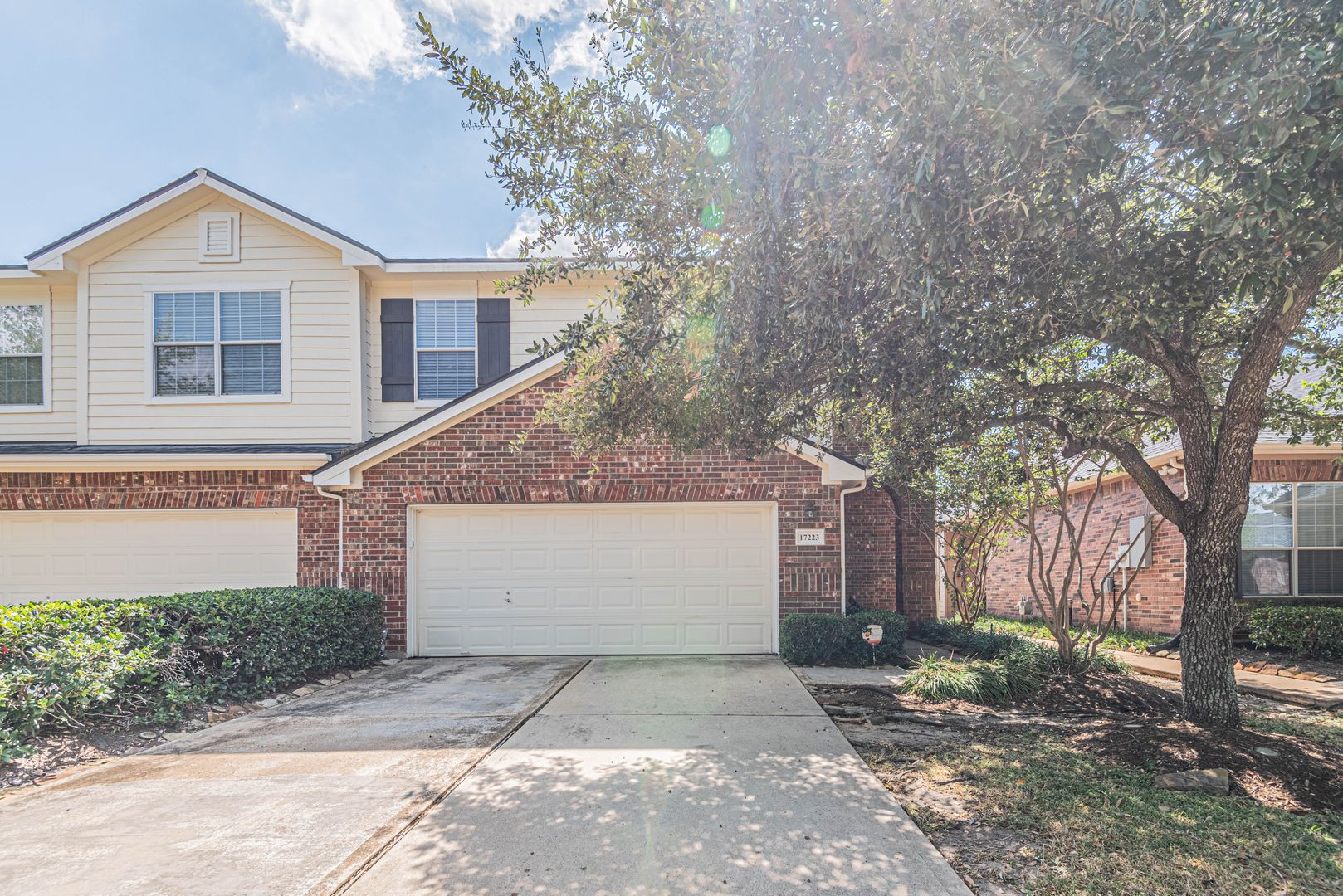 Houston House: 17223 Brookhollow Court Dr.