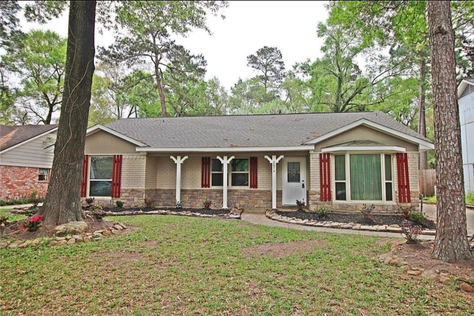 Kingwood House: 2074 Shadow Rock Dr.