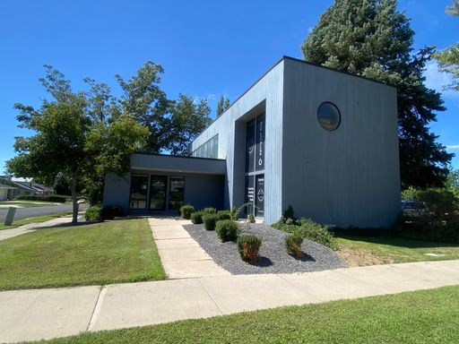 Amazing Commercial Space For Rent, Convenient Location in Desirable Bountiful! Available NOW! – photo 1