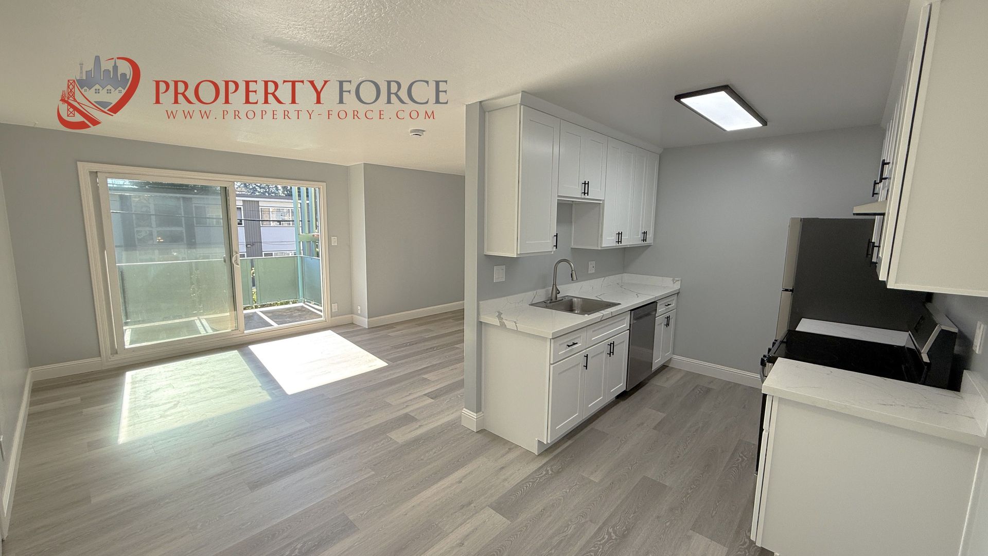 Redwood City Apartment: 1619 Oxford St