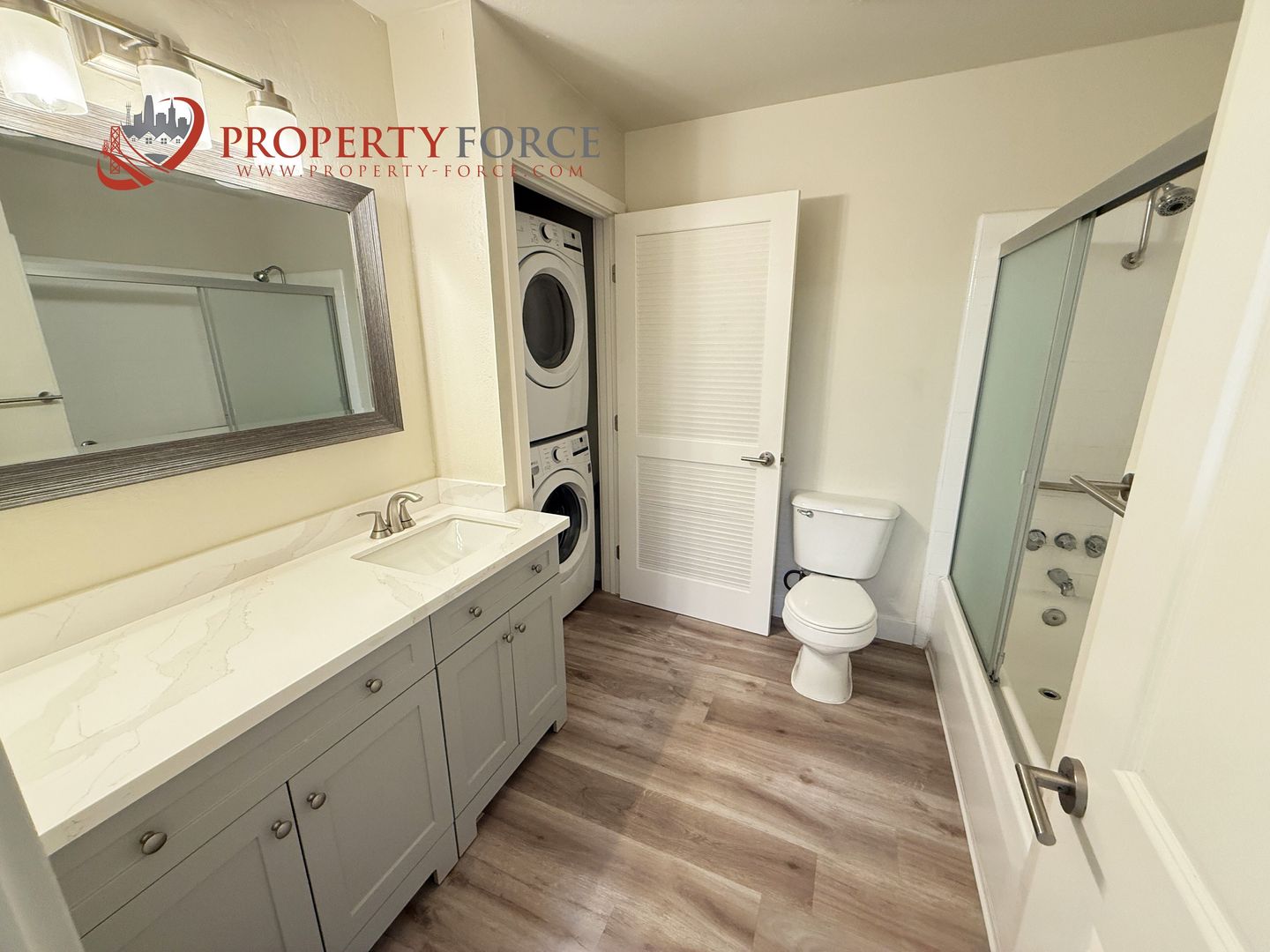 Sunnyvale Apartment: 946 Tamarack Ln