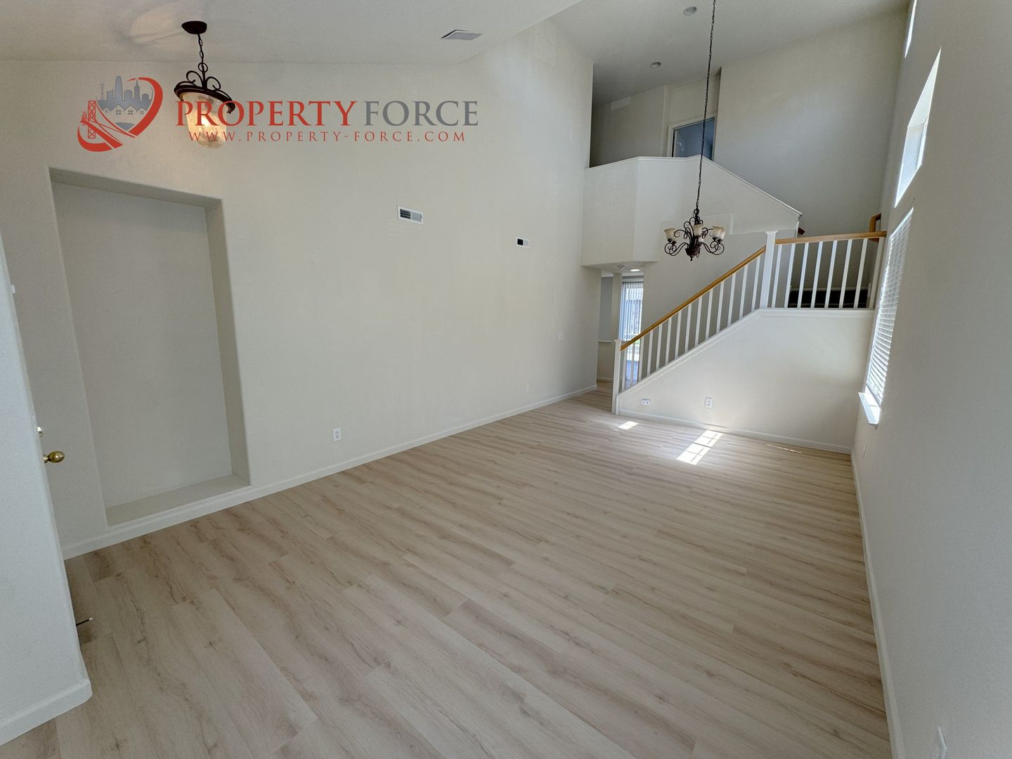 South San Francisco House: 31 Cymbidium Cir