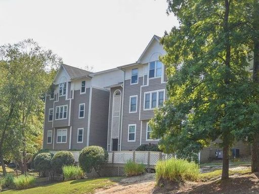 3 Bed 2 Bath Rental at 6771-4 Willowbrook, Fayettteville, NC – photo 1