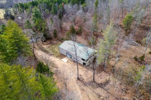 Rental at 00 County Rd 341, Piedmont, MO – photo 1