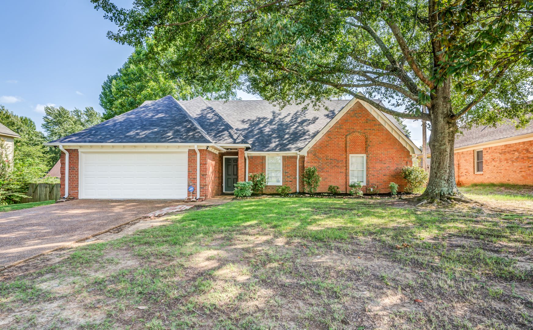 Cordova House: 8483 Timber Creek Dr
