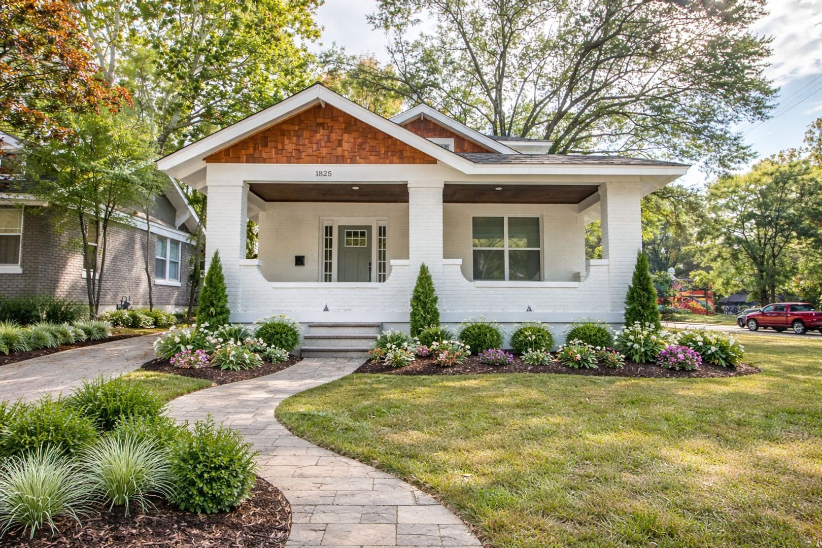 Memphis House: 1825 Young Ave