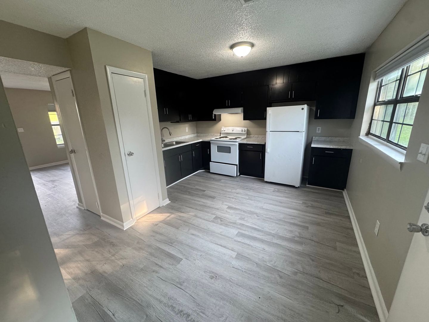 Gordon Townhome: 249 Gray Highway