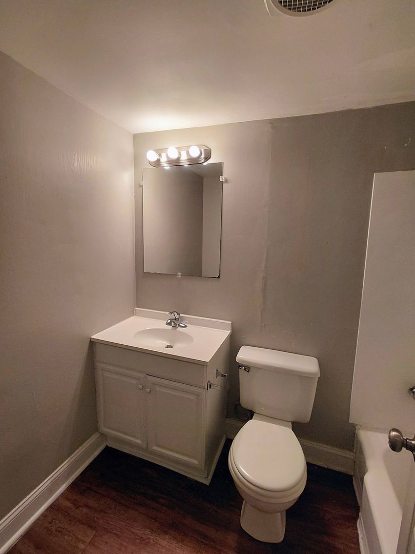 Macon Apartment: 3576 Vineville Ave