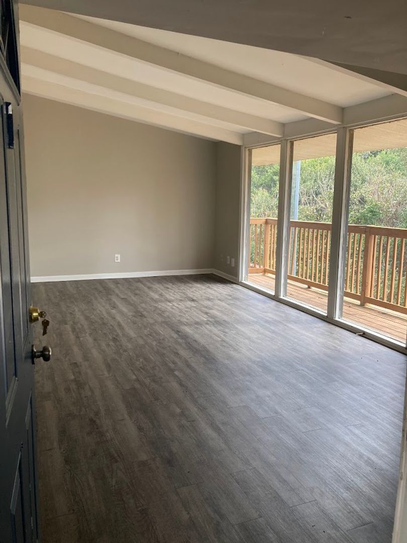 Macon Apartment: 2020 Vineville Ave