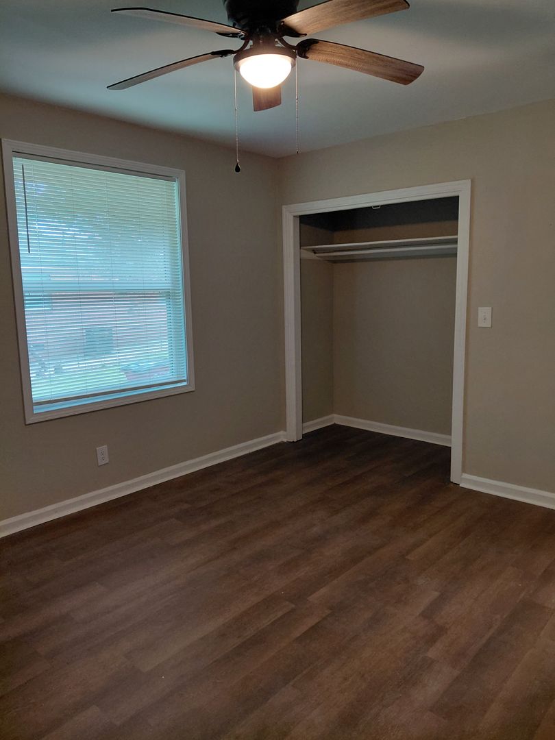 Macon Apartment: 3413 Vineville Ave
