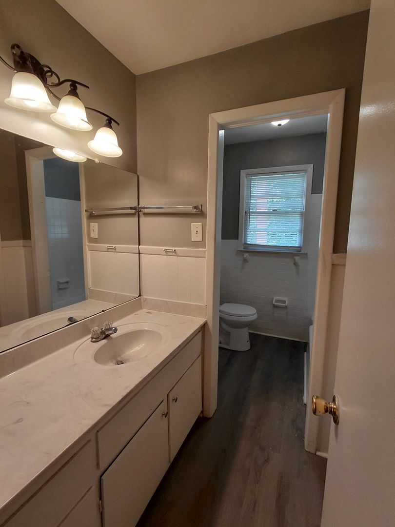 Macon Apartment: 3013 Ridge Ave