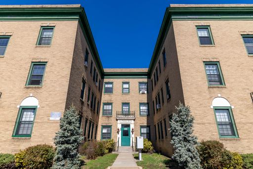 Offer Ends Soon! Up Your Living, Not Your Rent