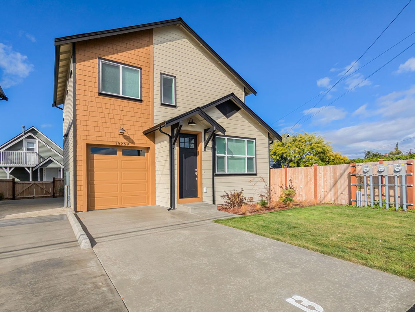 Everett House: 1925 Lombard Avenue