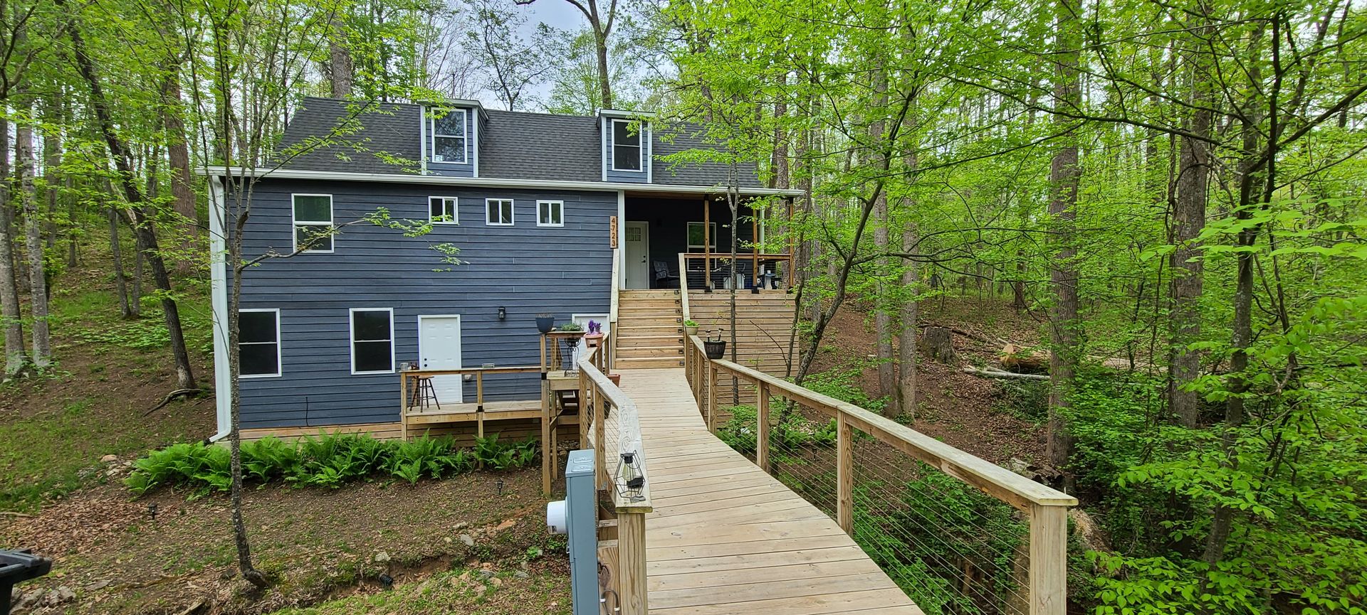 Lynchburg House: 4723 Doyle Ter