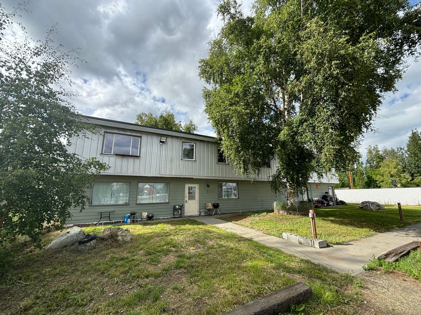 Fairbanks Apartment: 1446 Turner St