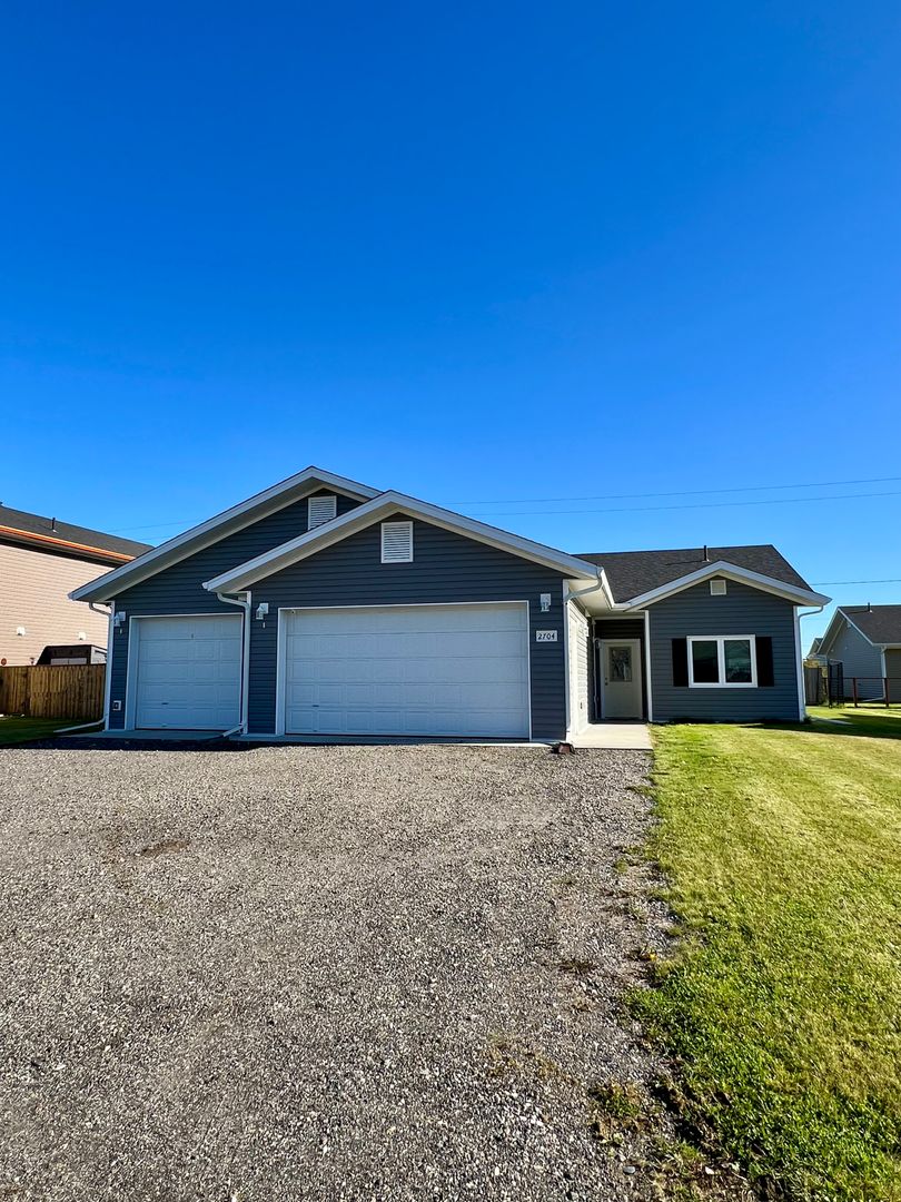 North Pole House: 2704 Desert Eagle Loop