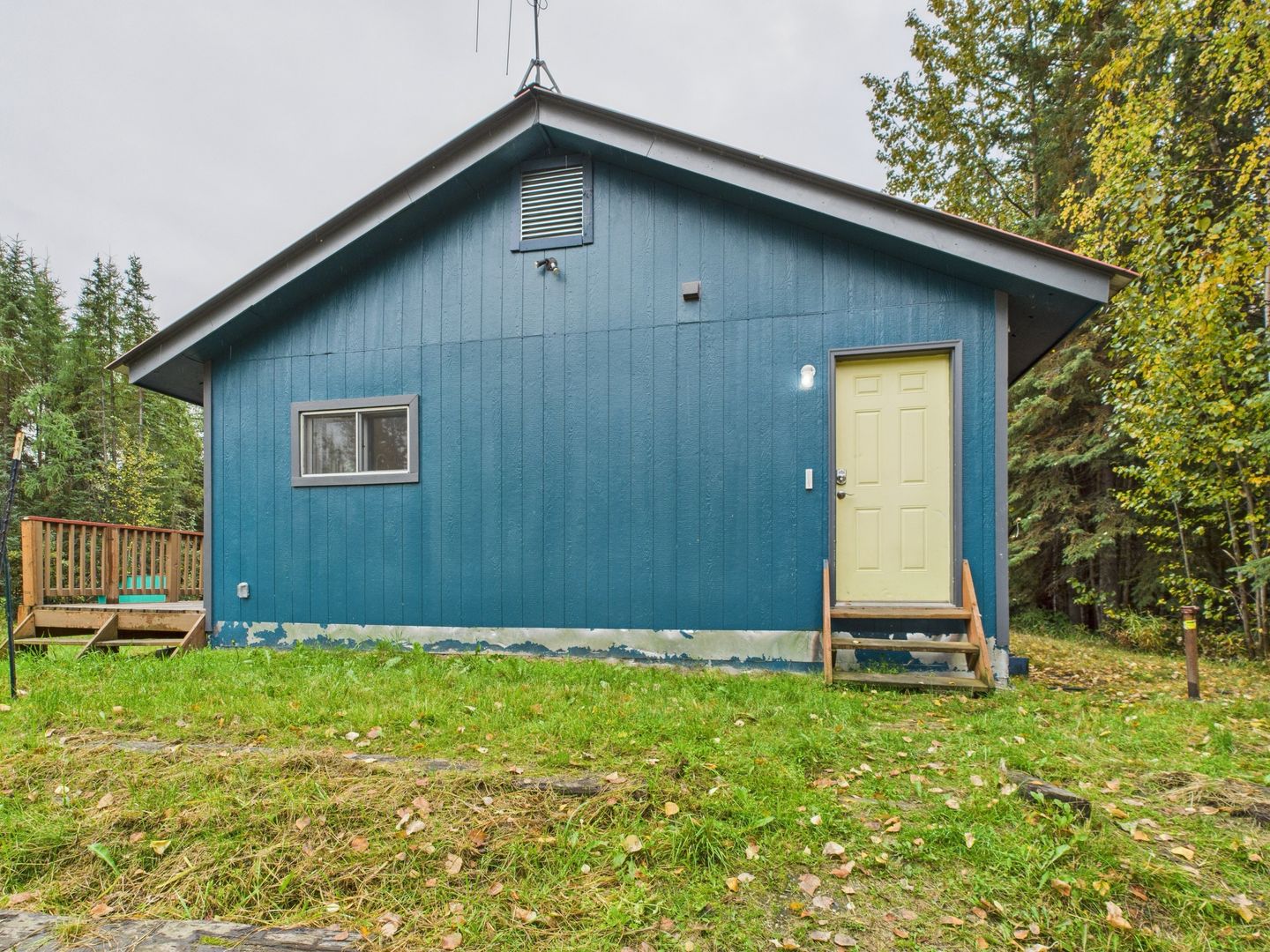 North Pole House: 3205 Repp Road