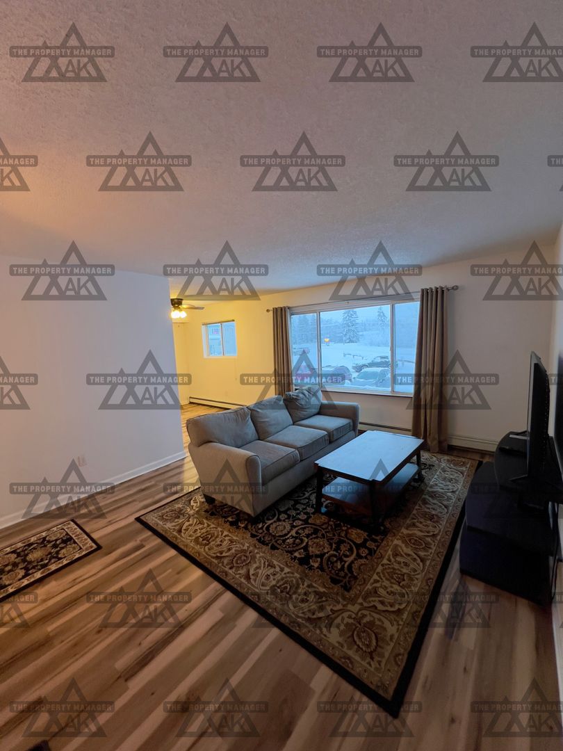 Fairbanks House: 79 Slater Drive #4 -