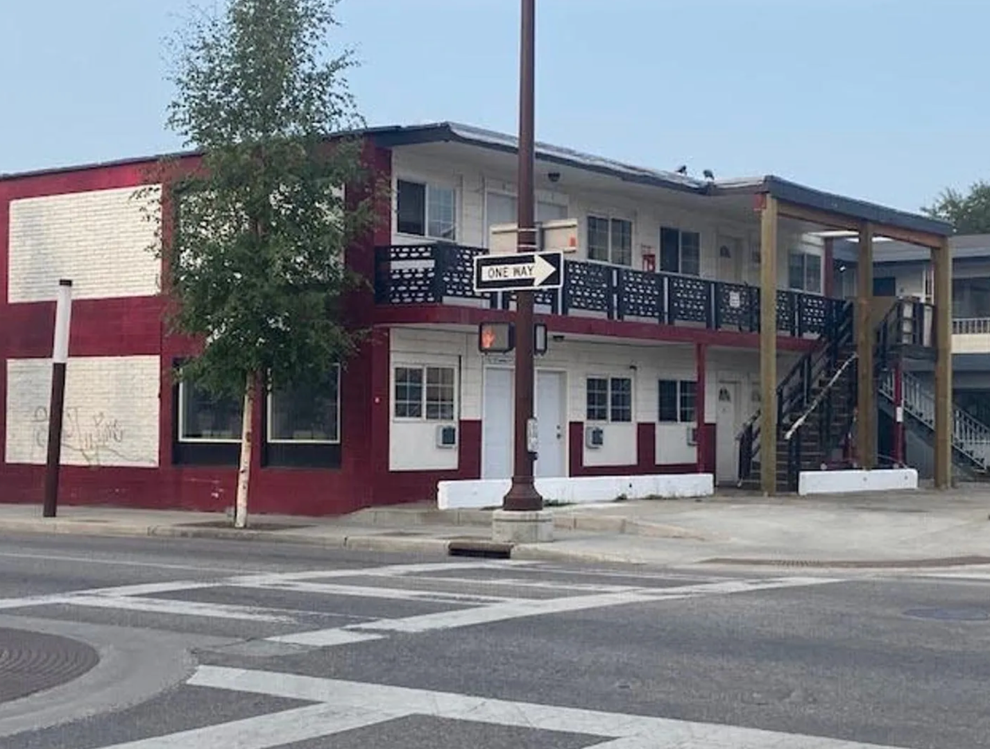 Fairbanks Apartment: 1002 Cushman St