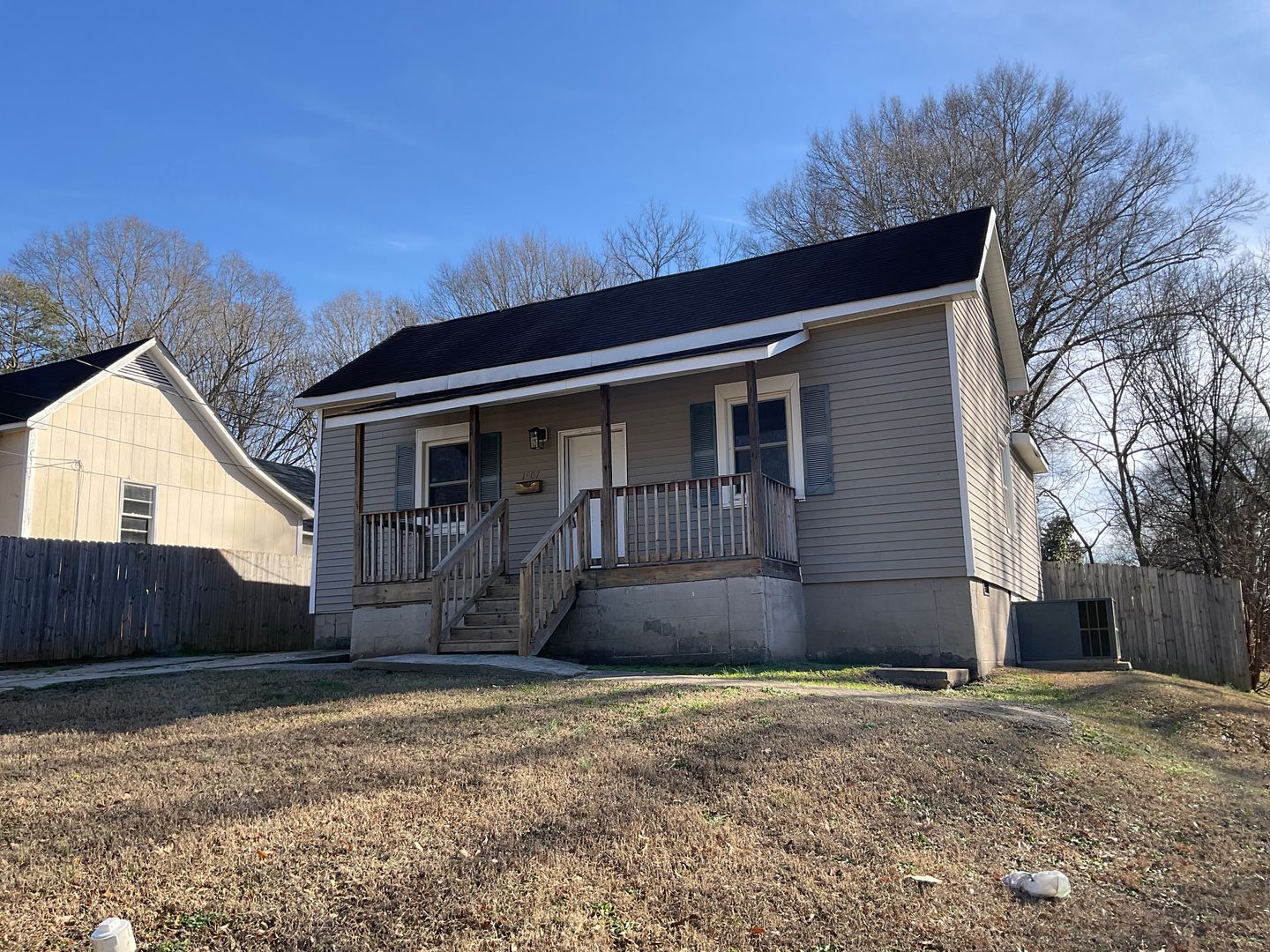 Gastonia House: 1907 Parkdale Avenue