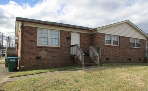 Available Now!! Walking Distance to Downtown Bessemer City