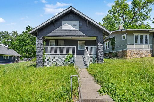 Hard to find 3 Bed 2 Bath - Voucher Friendly – photo 1