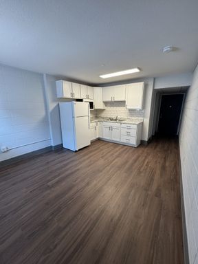 Yellowstone Apartments All Bills Paid Studios