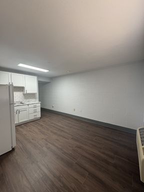 Yellowstone Apartments All Bills Paid Studios