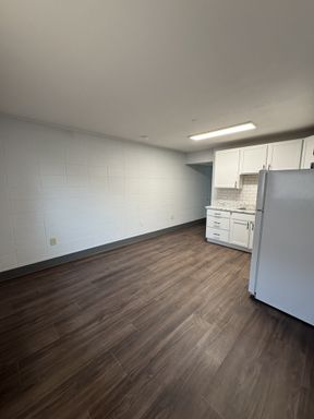 Yellowstone Apartments All Bills Paid Studios