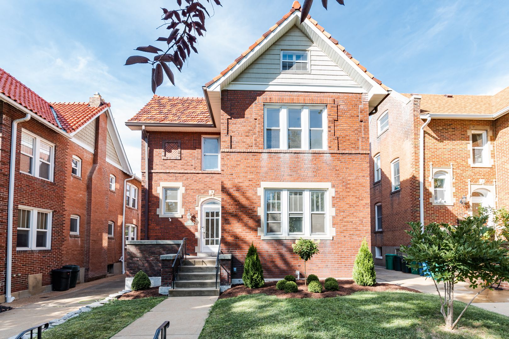 St. Louis Apartment: 6615 San Bonita