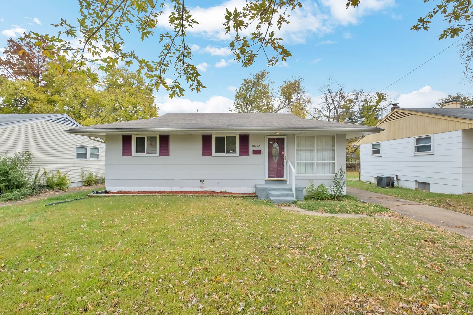 St. Louis House: 10772 Spring Garden Drive - Spring Garden Drive