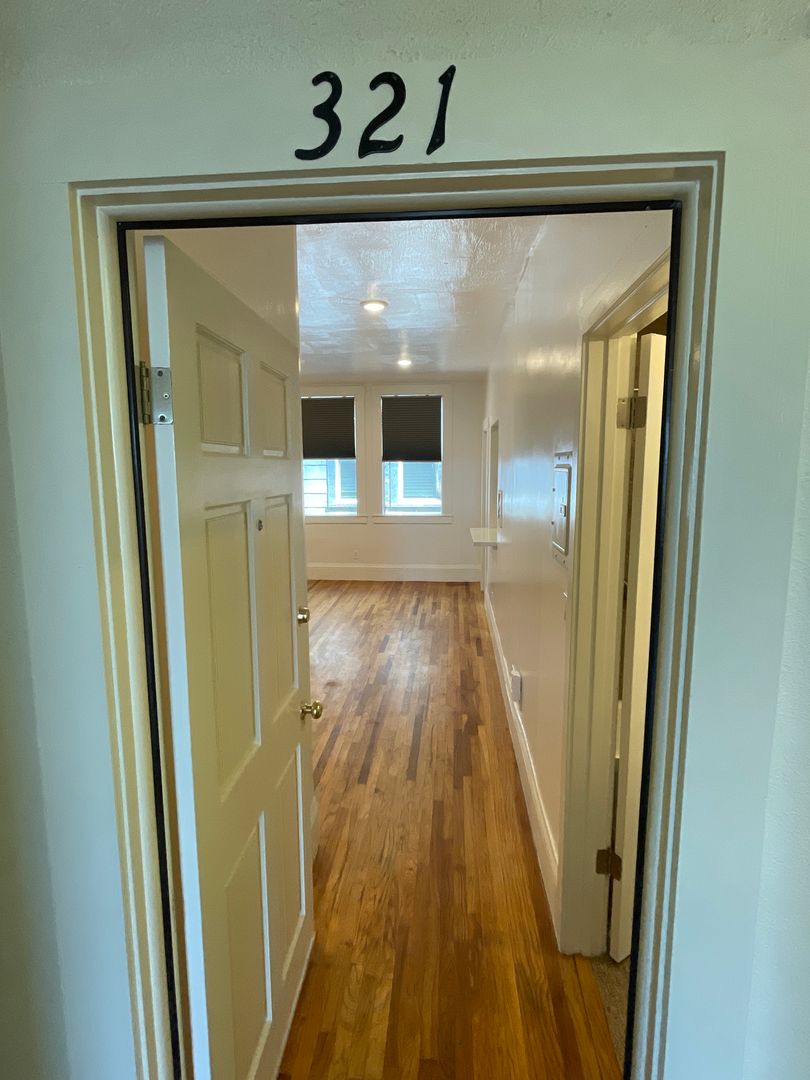 San Francisco Apartment: 574 3rd Street