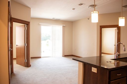 2 Bedroom and 2 Bath- Pet Friendly! – photo 1