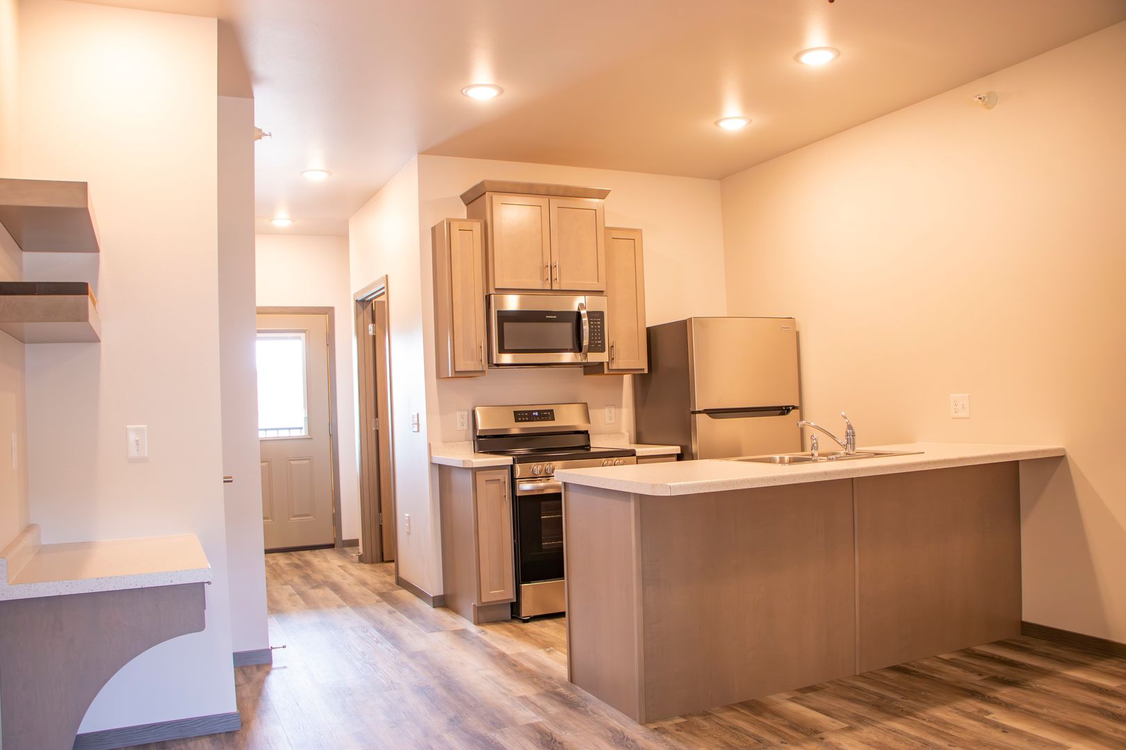 Eau Claire Apartment: 2448 Arthur Street