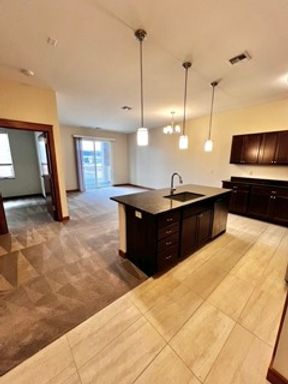 Luxury 1 Bedroom Apartment - Quiet Community! – photo 1