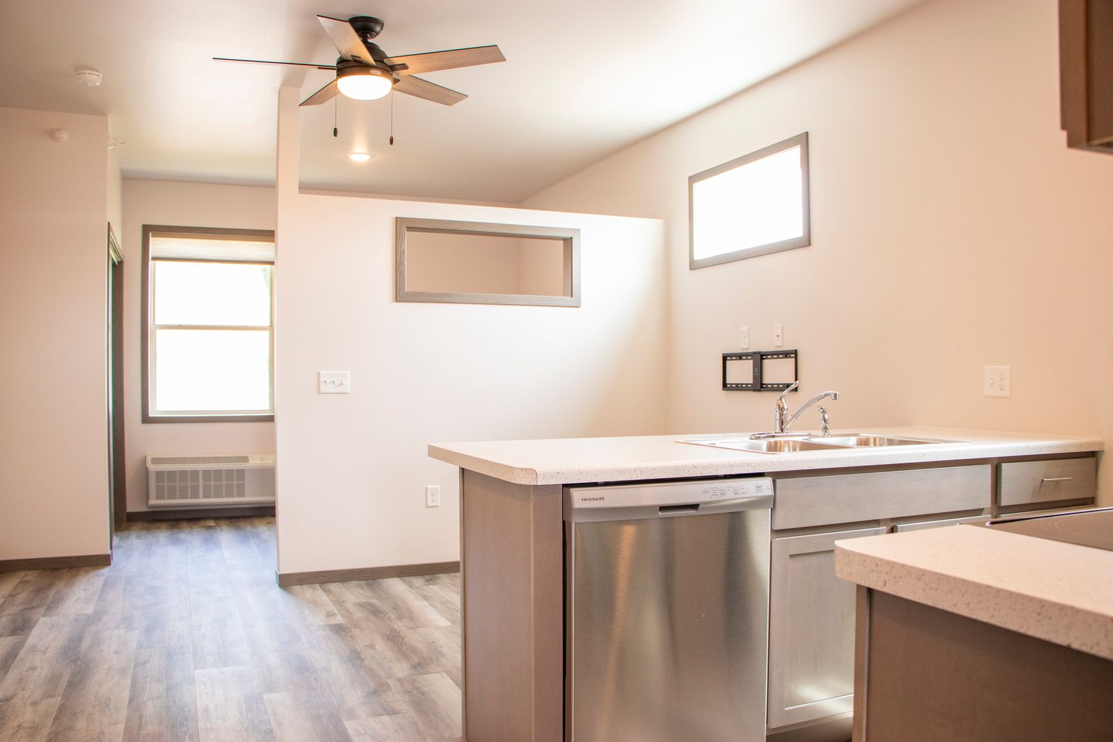 Eau Claire Apartment: 2448 Arthur Street