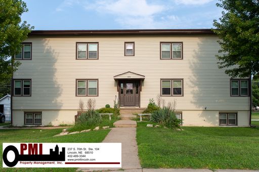 2 Bedroom and 1 Bathroom Apartment Available For Rent in Crete, NE.
