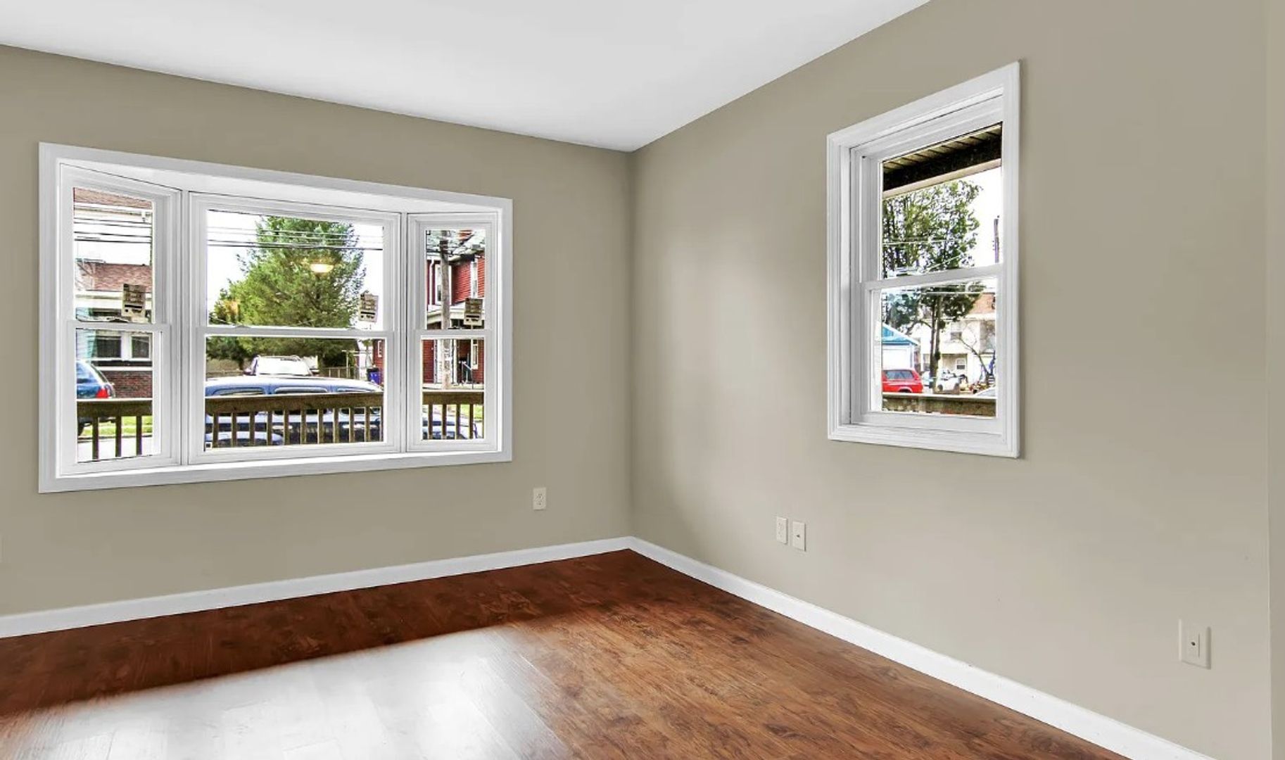 Enola House: 5 East Beale Avenue