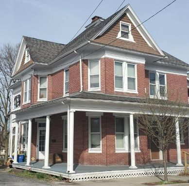 Cozy 2 Bedroom Apartment in Manchester, Pa!