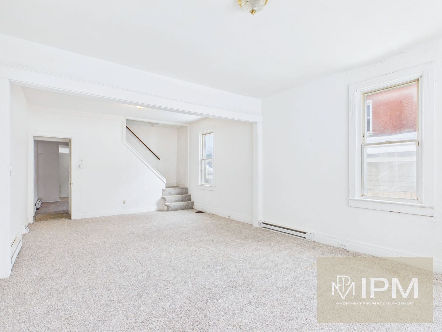 Lebanon House: 442 N 2nd Ave