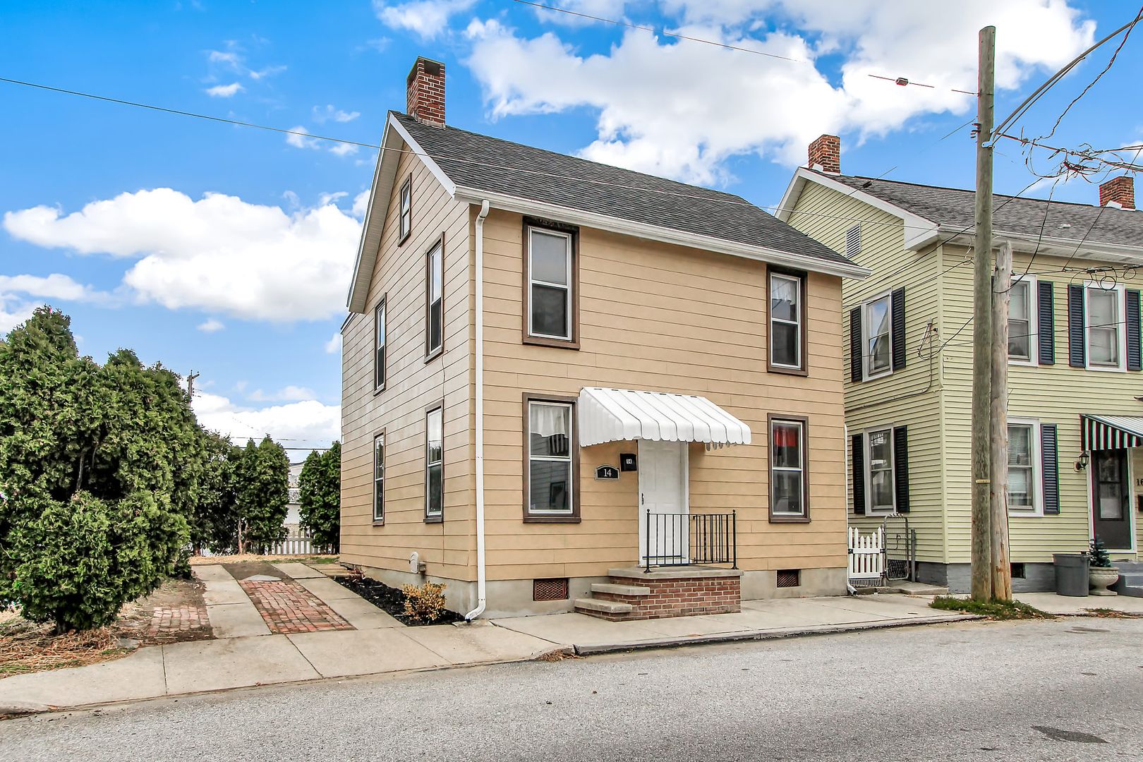 Hanover House: 14 McAllister Street