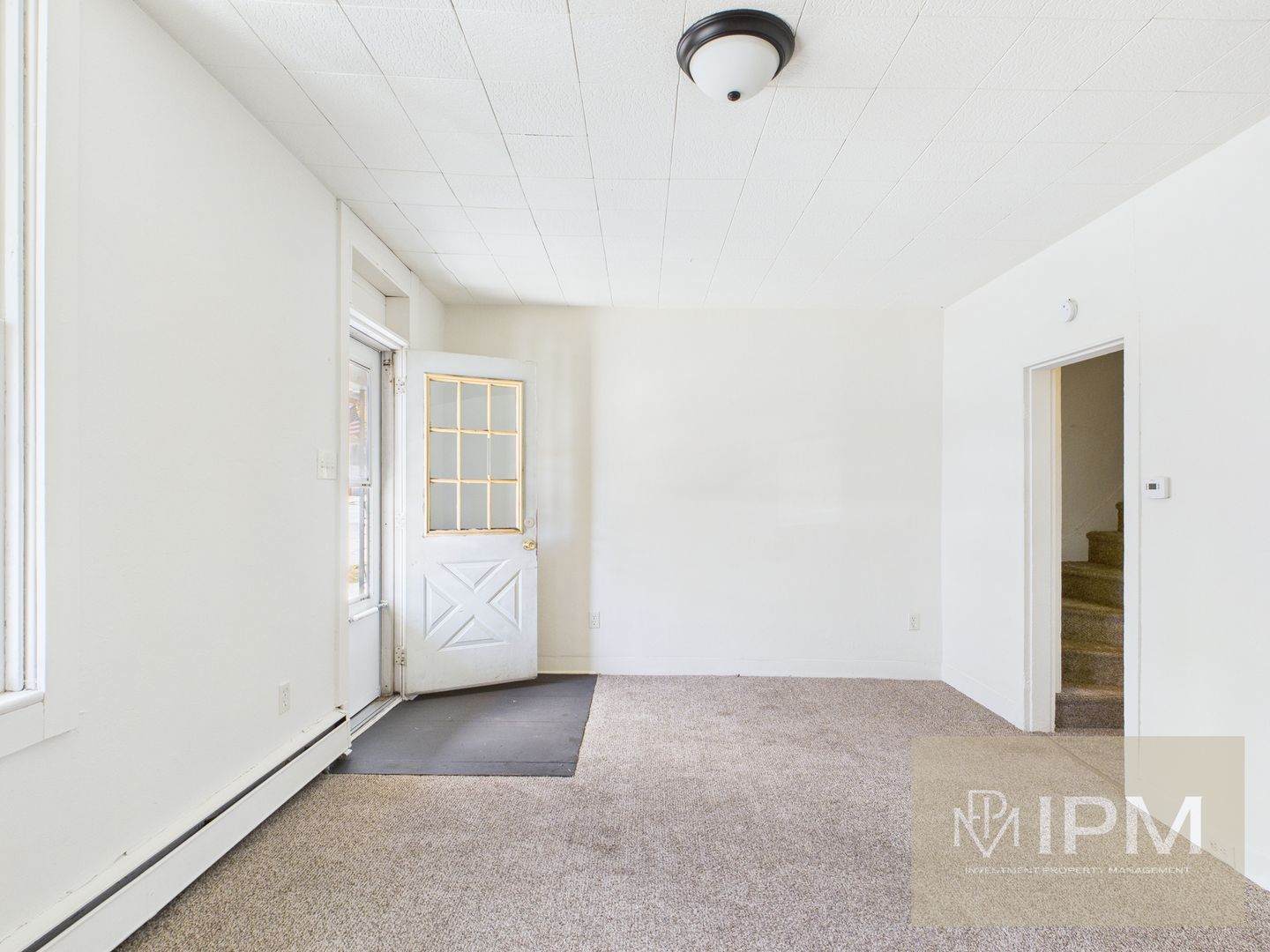 Spring Grove House: 15 S Water St