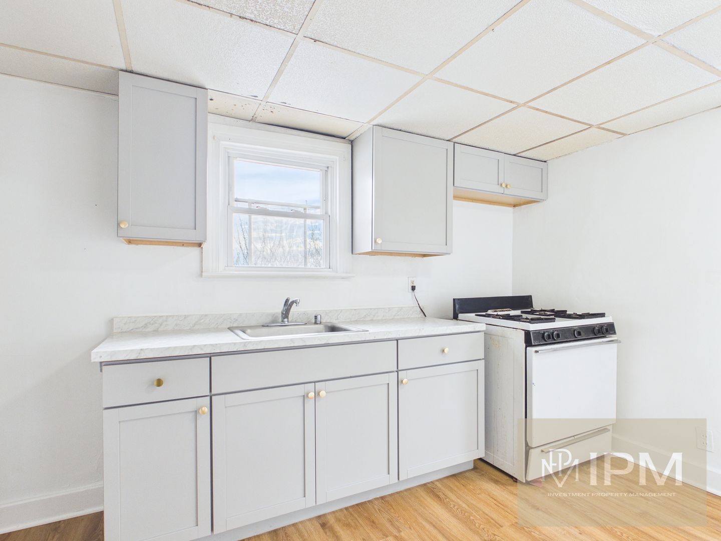 York Apartment: 1055 N Duke St