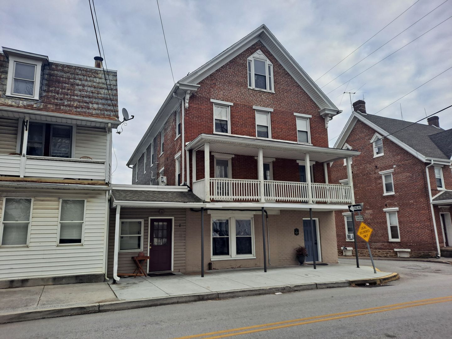 Stewartstown Apartment: 1 N Main St