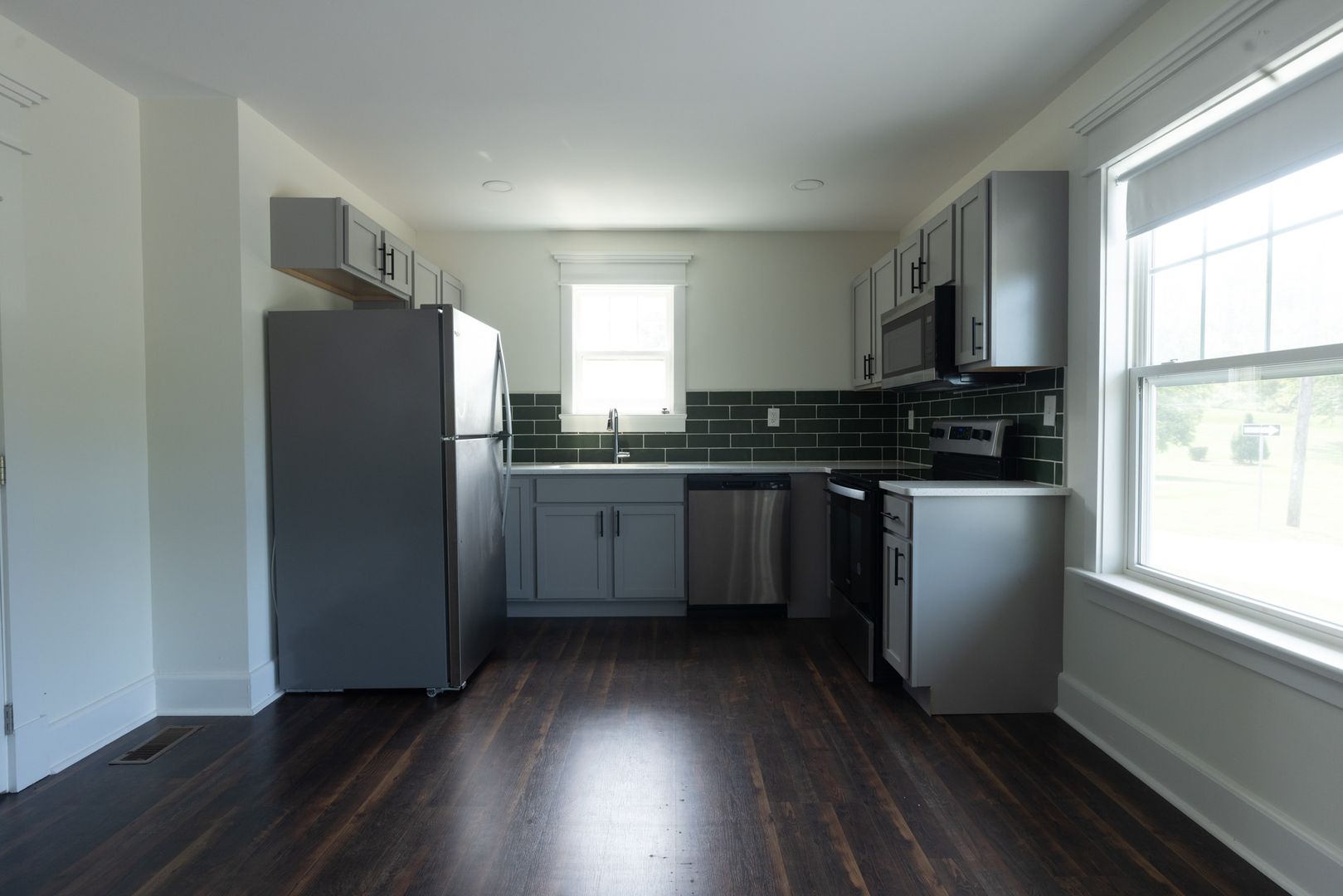 Elizabethtown Apartment: S Market St