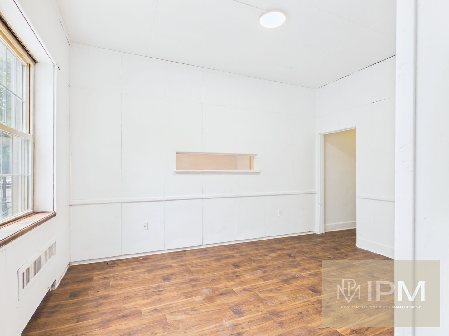 York Apartment: 410-412 S George St