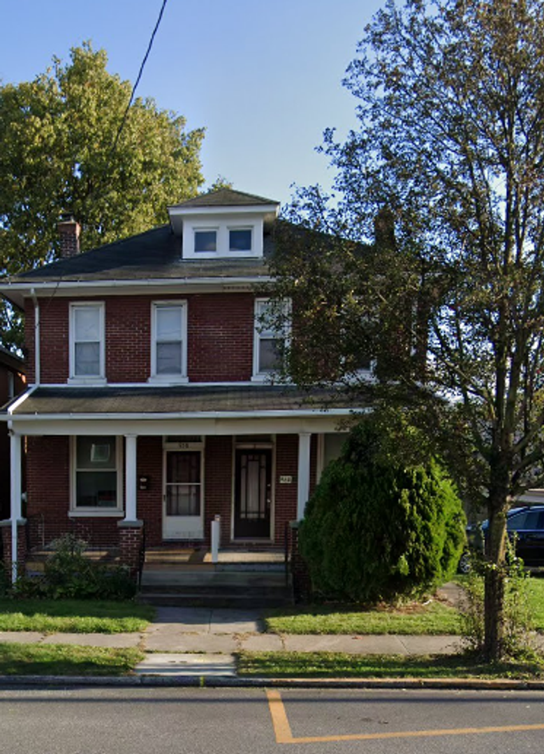 Lemoyne House: 960 Hummel Ave.